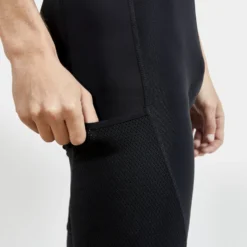 Craft Adv Gravel Bib Shorts M 10687961 12 Craft Adv Gravel Bib Shorts M 10687961 -Woehrl Online Shop 1910570 999000 Adv Offroad Bib Shorts M Closeup5