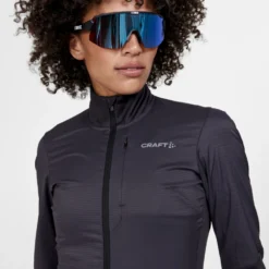 Craft Pro Gravel LS Wind Jersey W 10687915 -Woehrl Online Shop 1913190 992000 Adv Gravel LS Wind Jersey W Closeup3