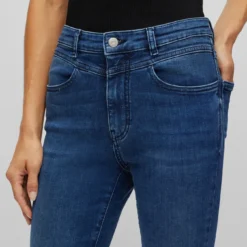 Boss SKINNY-FIT JEANS AUS BLAUEM SUPER-STRETCH-DENIM CROP 4.0 10664247 -Woehrl Online Shop 50480770 414 340 HB B2C SHO 01 valid until 2024627