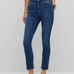 Boss SKINNY-FIT JEANS AUS BLAUEM SUPER-STRETCH-DENIM CROP 4.0 10664247 -Woehrl Online Shop 50480770 414 350 HB B2C SHO 01 valid until 2024627
