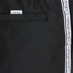 Calvin Klein Medium Badeshorts Mit Tunnelzug Logo Tape 10642238 -Woehrl Online Shop Calvin Klein 009999 BEH KM0KM00741BEH 5