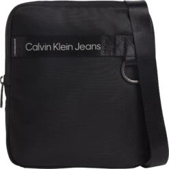 Calvin Klein Jeans Crossbody Bag Aus Recyceltem Nylon 10682727