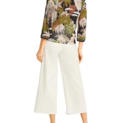 Marc Cain Weiter Cardigan Knitted In Germany 10722297 12 Marc Cain Weiter Cardigan Knitted In Germany 10722297 -Woehrl Online Shop Marc Cain Co FrhjahrSommer 2023 525 UC3919M32 3